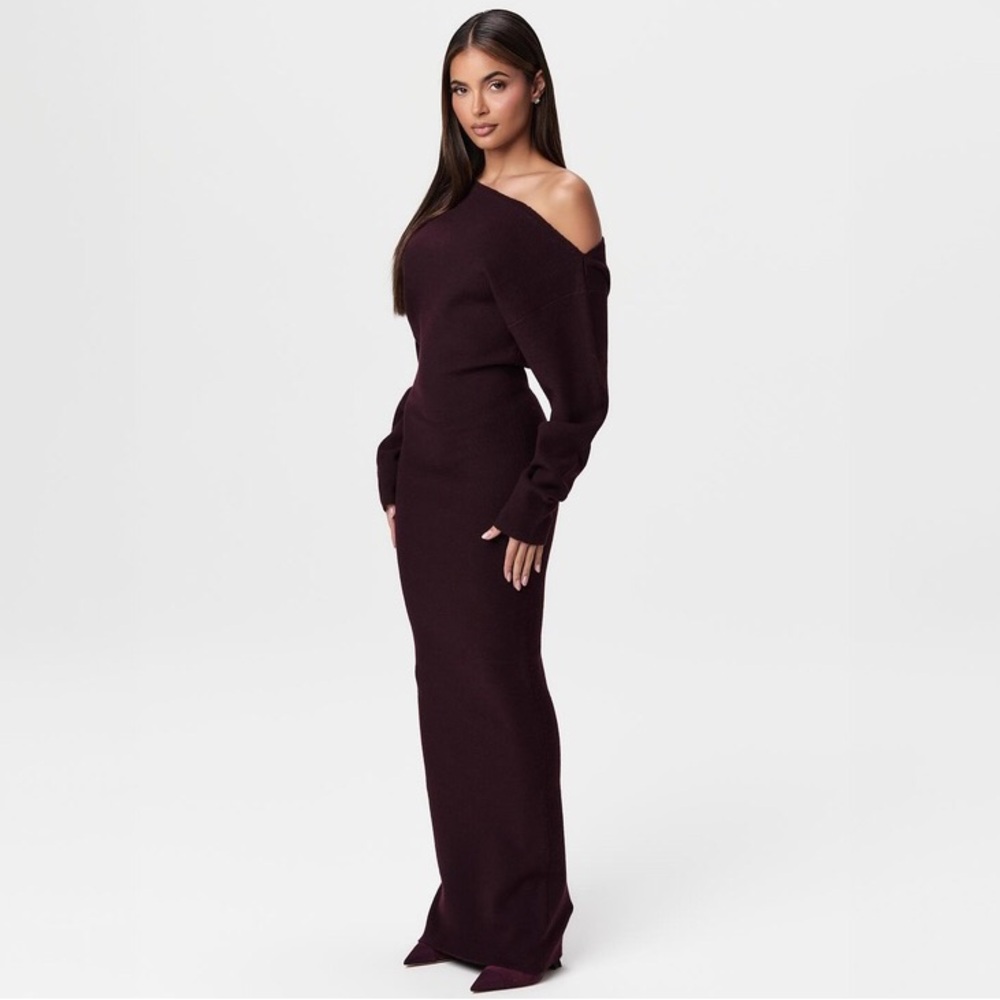 Naked Wardrobe Knit Off-Shoulder Sweater Maxi Dress - Picture 4 of 13